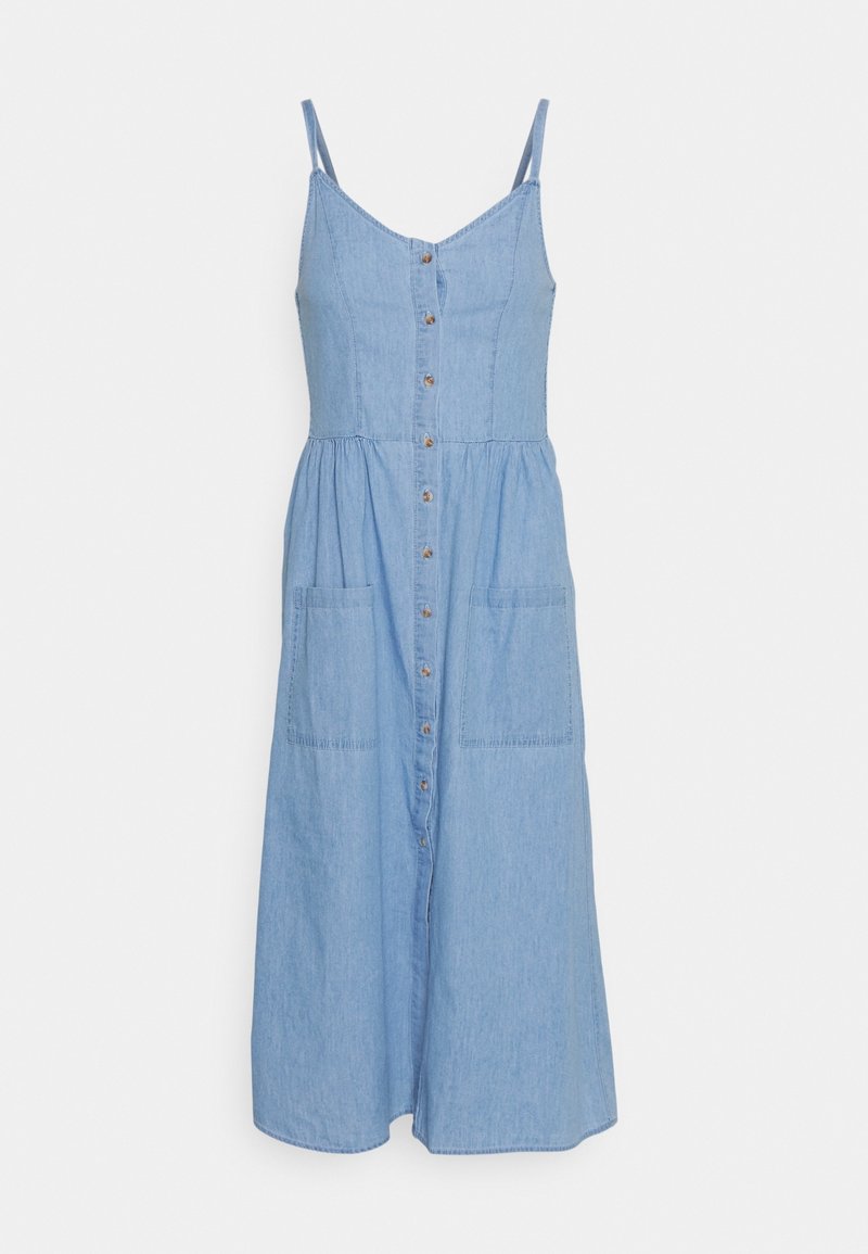 Abito in denim azzurro chiaro con spalline regolabili, chiusura a bottoni frontale e due tasche laterali. Gonna svasata con dettaglio in vita arricciato.