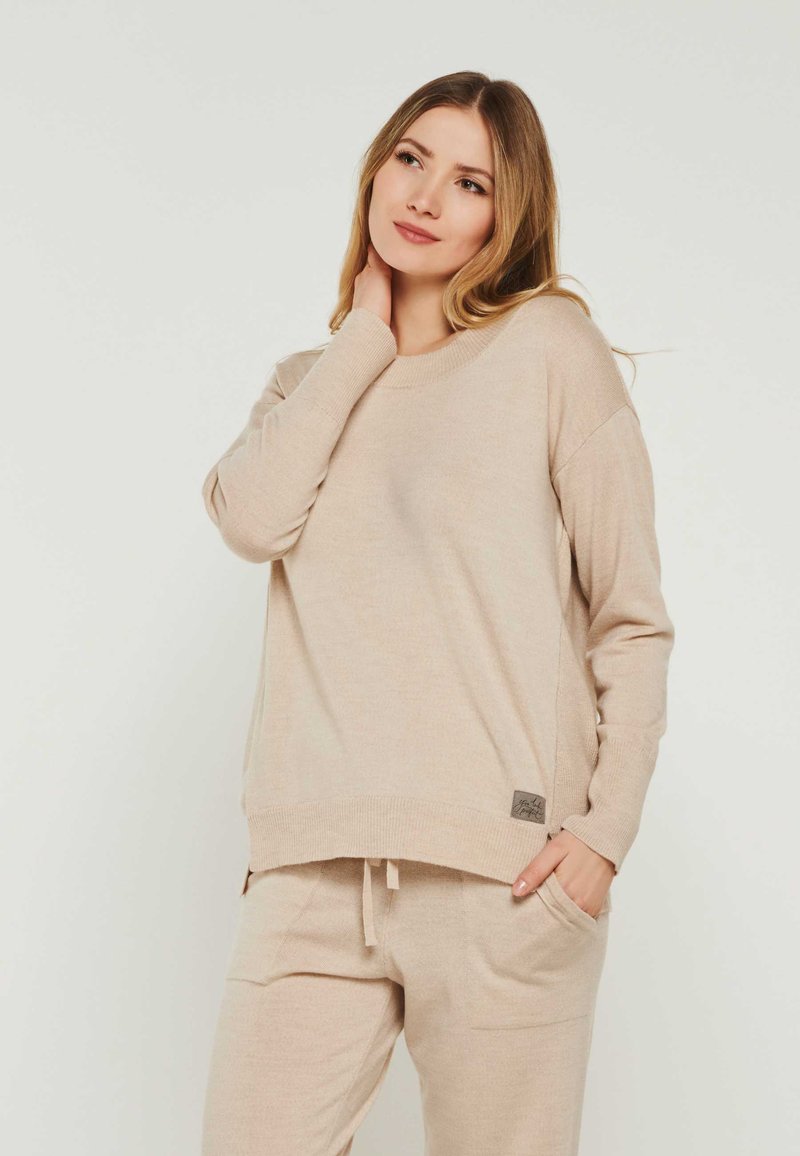 YOU LOOK PERFECT BELLA - MERINO LONG SLEEVE SWEATER WITH ROUND NECK - Strickpullover - beige