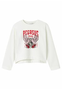 Hvid cropped sweatshirt med lange ærmer, der har et rødt og sort grafisk design af bevingede heste, teksten "PEGASUS 1984" og blomsteraccenter.