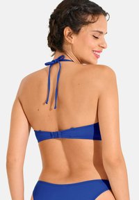 Lisca PRÉFORMÉ - Bikinitop - bleu