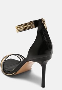 River Island Wide Fit Korolliset sandaalit - black
