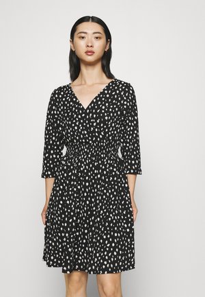 ONLPELLA 3/4 WRAP SHORT DRESS - Jerseyklänning - black