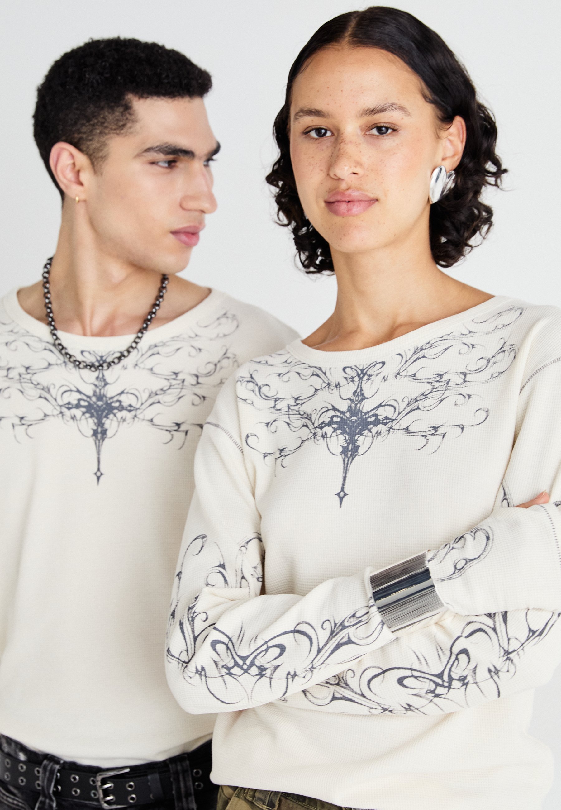Jaded London INES UNISEX - Long sleeved top - white/multi