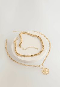 Next COIN LAYER PACK OF 2 - Grandinėlė - gold tone