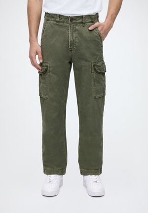 Abercrombie & Fitch, BAGGY - Карго панталони - olive