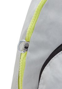 Kipling CURTIS L CEN - Ryggsäck - air grey combo