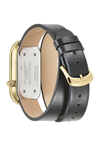 Schwarze Lederarmbanduhr mit Edelstahlgehäuse und goldenen Akzenten. Verfügt über ein rechteckiges Zifferblatt und ein Saphirglas, gesichert mit einer goldenen Schnalle.