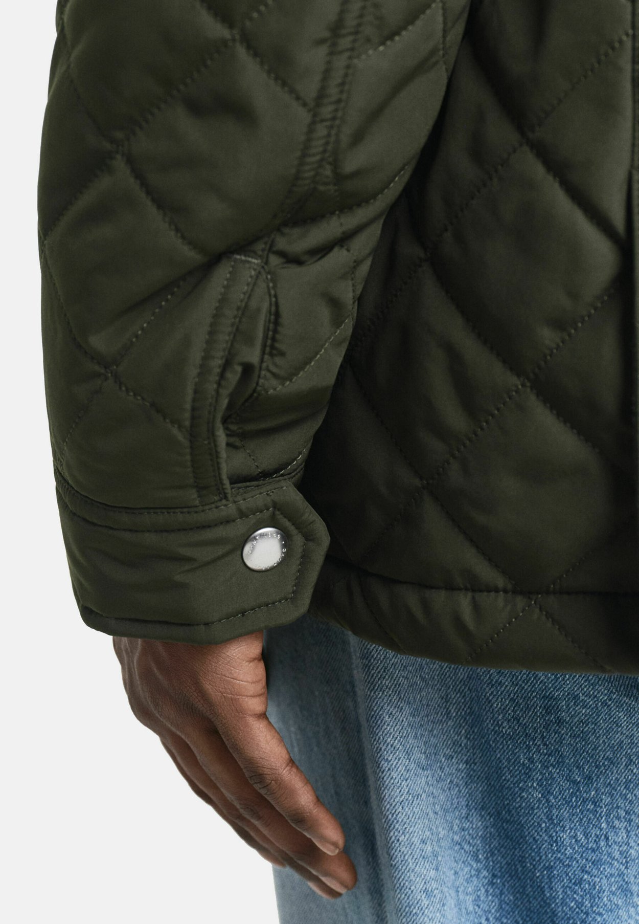 WINDCHEATER JACKET