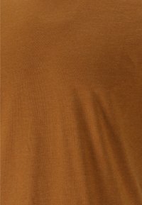Cruz FLORCE - T-paita - roasted pecan