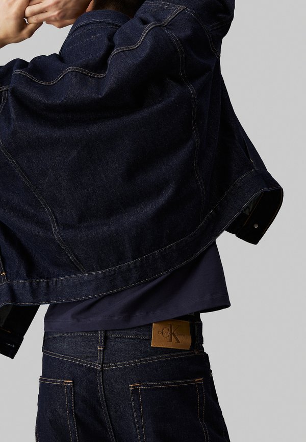 STANDARD - Straight leg jeans - denim rinse2