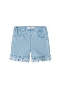 Ljust blå denimshorts med volangkant, prydda med vit blommig broderi, elastisk midja och två framfickor.