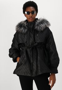 Guess ELLY LOGO  - Parka - black