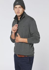 Polo Sylt MIT KURZEM ZIPPER - Strickpullover - m magnet melange