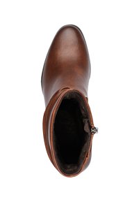 Bottine en cuir marron avec un bout arrondi, surface texturée et doublure intérieure douce. Comprend une fermeture éclair sur le côté et des détails de couture subtils.