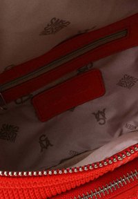 Steve Madden BMAXIMA - Skuldertasker - red