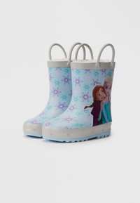 Botas de invierno ligeras para niños en azul claro, con copos de nieve morados y turquesas, que presentan a dos chicas animadas en el lateral y con asas de tirón blancas.