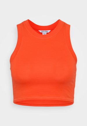 Top scurt portocalie, confectionat dintr-un material moale, cu un decolteu rotund și design fără mâneci, având margini curate și finisate.