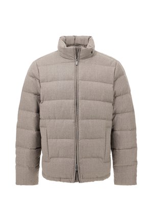 Giacca imbottita grigia con colletto alto, chiusura a zip e design a righe orizzontali con tessuto testurizzato e due tasche laterali.