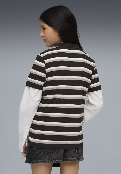 PUMA Camiseta Casual de Niño ESS ELEVATED Striped Negro — photo 3