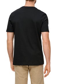 s.Oliver  MIT LOGO czarny