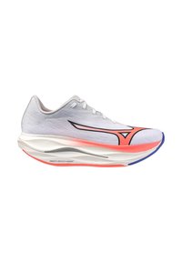Hvid og pink løbesko med glat hastighedshjælpssål og sort Mizuno-logo på siden, set fra den ydre side.