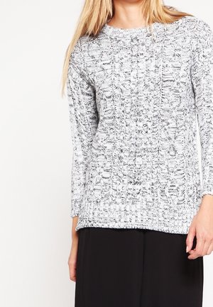 Sweter