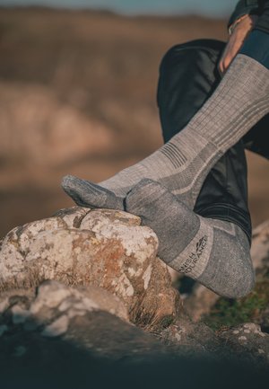 PREMIUM HIKING 2 PACK - Sportsocken - light grey
