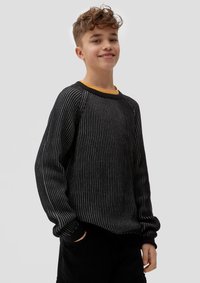 s.Oliver IN TWO TONE OPTIK - Strickpullover - schwarz