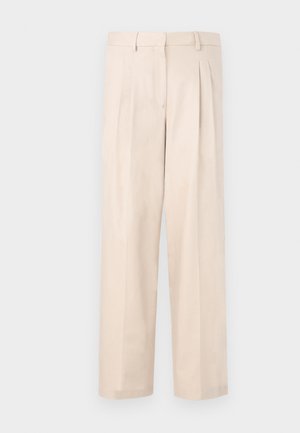 Beige kalhoty s sklady, vyrobené z hladké látky. Mají pas s poutky na opasek a rovný střih nohavic, bez viditelných kapes.