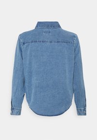 ONLY Petite ONLLECEY KNOT - Blusa com botões - medium blue denim