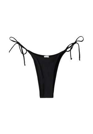 Bas de bikini noir avec une couverture minimale. Présente des liens ajustables de chaque côté et un tissu lisse et extensible avec un design élégant.