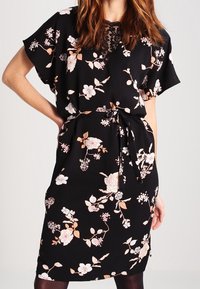 Saint Tropez Sukienka letnia