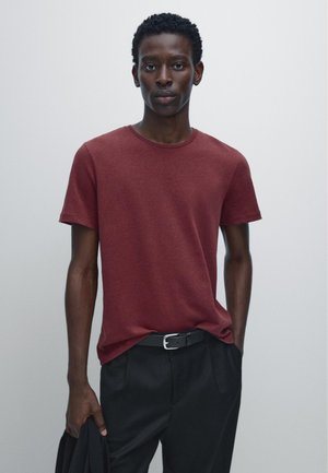 Massimo Dutti LIGHTWEIGHT SHORT SLEEVE MELANGE  - Basic T-shirt - red