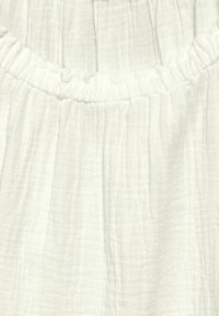 Cecil Camicetta - weiß