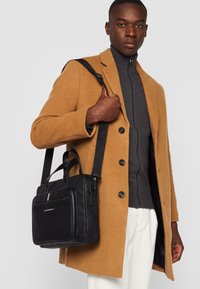 Tommy Hilfiger ESSENTIAL COMPUTER BAG UNISEX - Briefcase - black