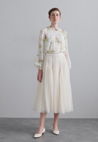 Needle & Thread ARABESQUE MIDAXI SKIRT - Krilo A-kroja - cream