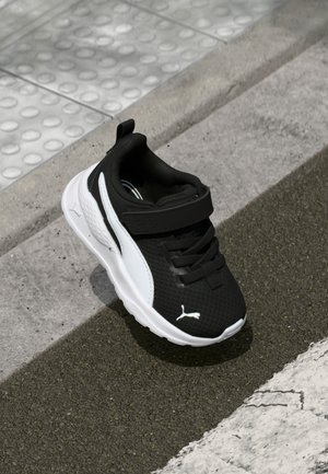 Puma ANZARUN LITE UNISEX - Pantofi de alergare pe asfalt - black/white