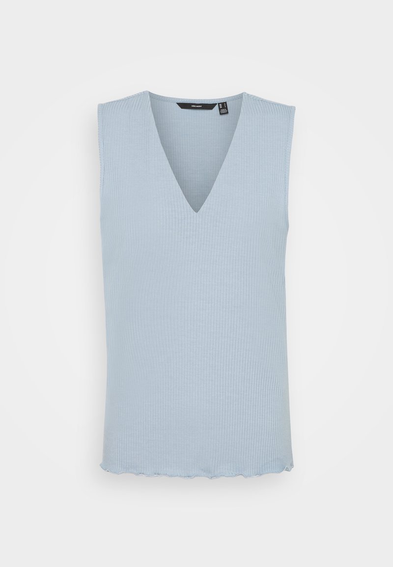 Haut côtelé sans manches bleu clair avec col en V et ourlet délicat effet frisotté, présenté sur fond blanc.
