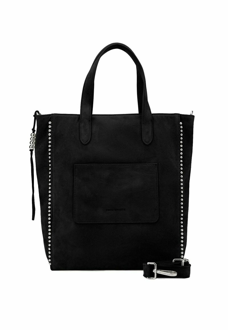 Borsa tote in suede nero con tasca, borchie argentate sui lati, doppi manici e tracolla regolabile.