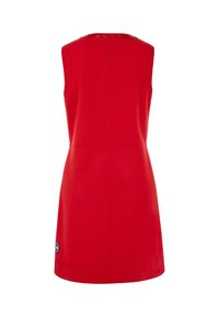 Rotes ärmelloses Kleid mit figurbetonter Silhouette, aus einem weichen Material gefertigt, mit einem runden Ausschnitt und einem kleinen Logo-Detail an der Seite.