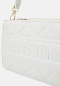 Valentino Bags ADA - Rankinė - bianco