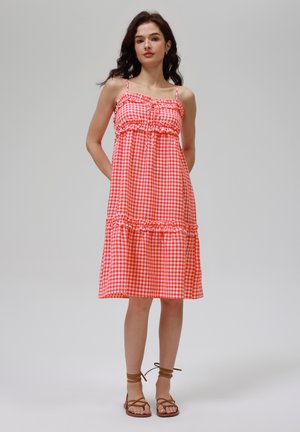 Even&Odd by Zalando Day dress - red