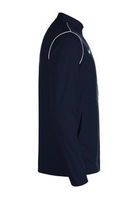 Marineblaues langärmliges Sportoberteil mit hohem Kragen, weißen Akzentnähten und seitlichen Schlitzen. Hergestellt aus einem glatten, leichten Stoff.