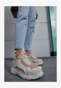 Não selecionado, cream/rose