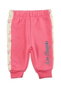 Pantalon en coton rose avec ceinture élastique, présentant des bandes latérales crème à motif floral et le logo "Lee Cooper" en gris à l'avant.