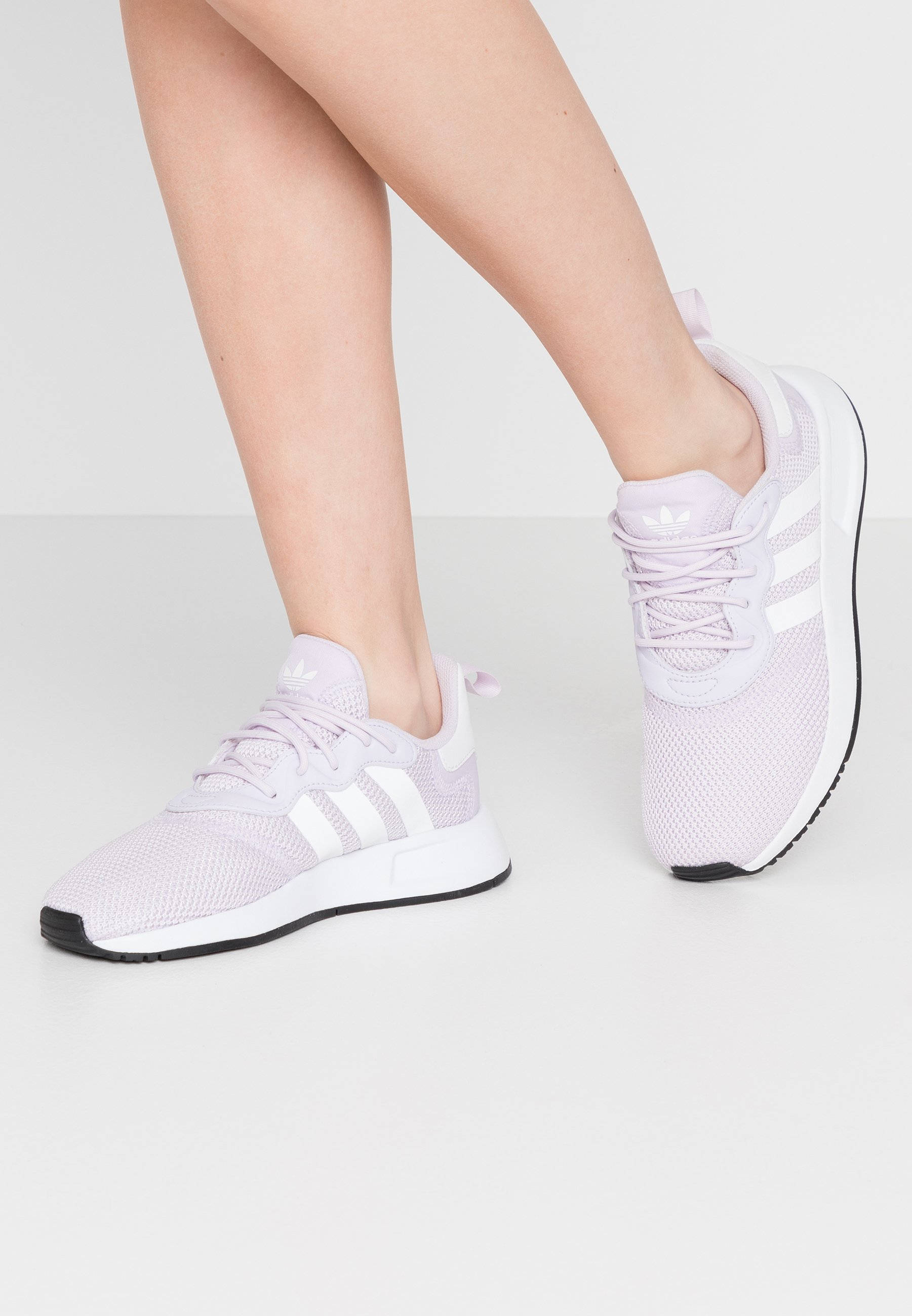 black & white x_plr trainers