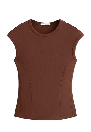Brezrokavnik rjave barve, rebraste teksture, z okrolim izrezom in oprijetimi šivi ob straneh.