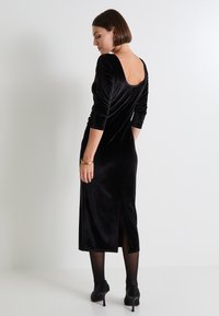Grain de Malice FOURREAU - Vestido informal - noir