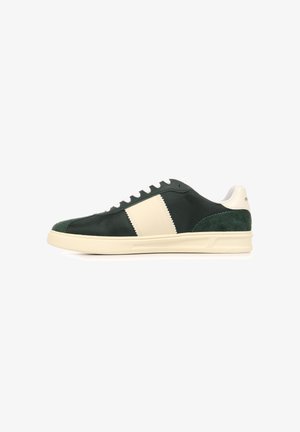 Fred Perry, B4 TEXTURED POLY SUEDE - Sneakers basse - grassroots