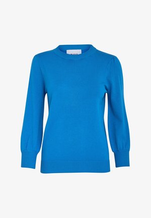 Niebieski sweter dzianinowy z okrągłym dekoltem, długimi bufkami oraz prążkowanymi mankietami i dołem. Gładka tekstura w jednolitym kolorze, bez wzorów.